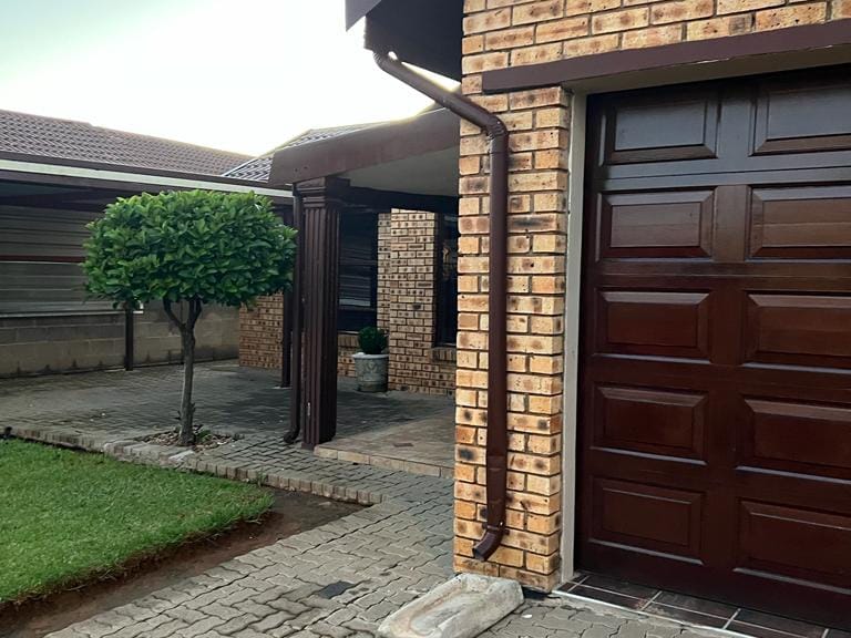 3 Bedroom Property for Sale in Grasslands Free State